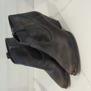 Frye Reina distressed bootie